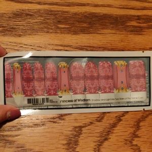 Princess Zelda Nail Strips